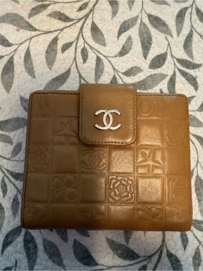 CHANEL Precious Symbols Lucky Compact Wallet